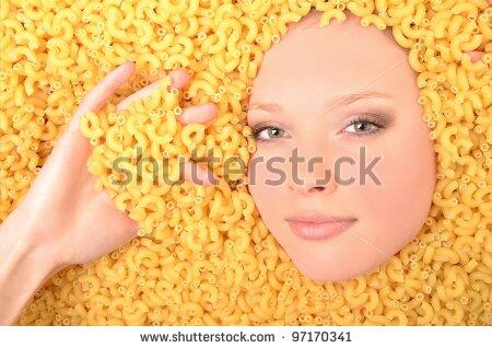 13-1213-Pasta-Lady.jpg